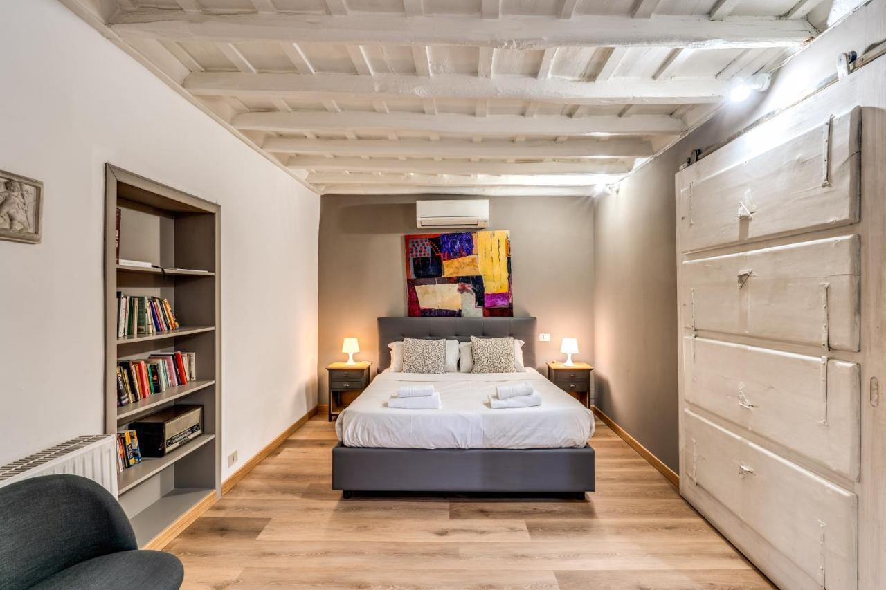Lovely Spacious Apartment Near The Colosseum روما المظهر الخارجي الصورة