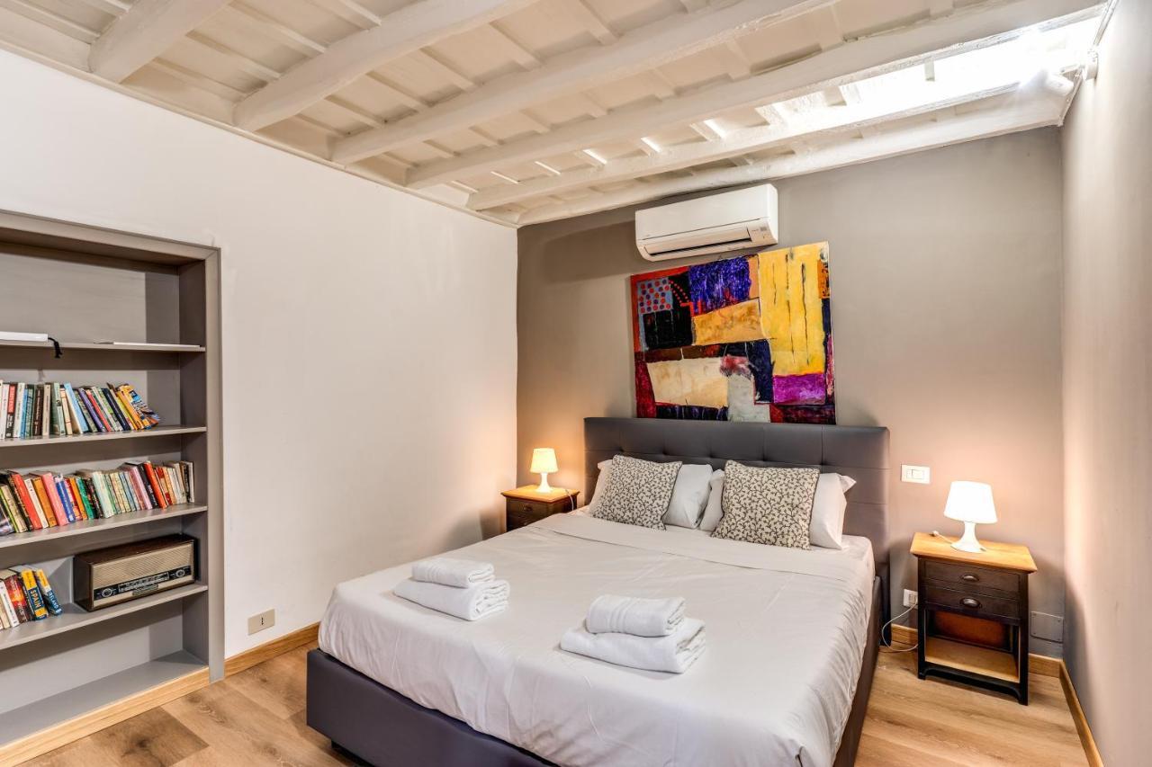 Lovely Spacious Apartment Near The Colosseum روما المظهر الخارجي الصورة